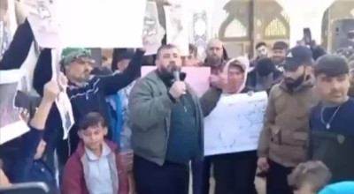 المظاهرة في لبنان وليست في مرقد السيدة زينب بدمشق