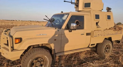 صورة السيارة من السودان وليست في سوريا