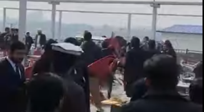 خلاف بين الشيشان والأوزبك في المسجد الأموي.. ما حقيقته؟