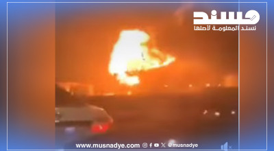 المقطع يعود لحريق أرامكو بجدة وليس له علاقة بالضربات الامريكية على الحديدة