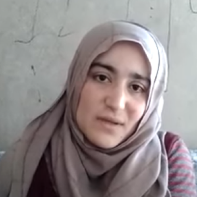 ما هو أصل الفيديو الذي يظهر امرأة تروي حادثة اغتصابها في سوريا؟