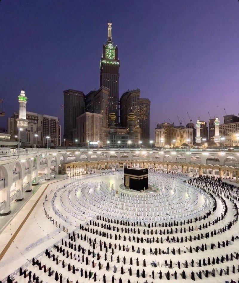 مضلل: لم تمنع الحكومة السعودية التصوير داخل الحرم المكي