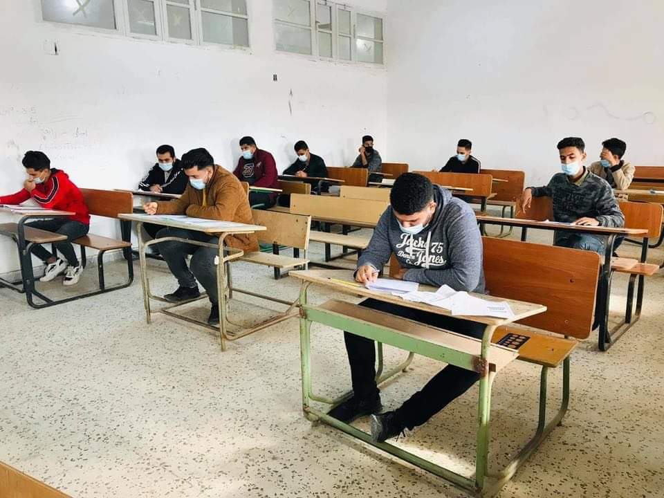 زيادة 20 درجة لكل طالب من طلبة الشهادة الثانوية الليبية
