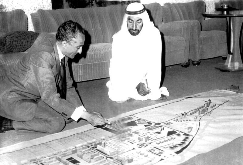 هذا ليس مهندسًا فلسطينيًا، إليك الحكاية الحقيقية
