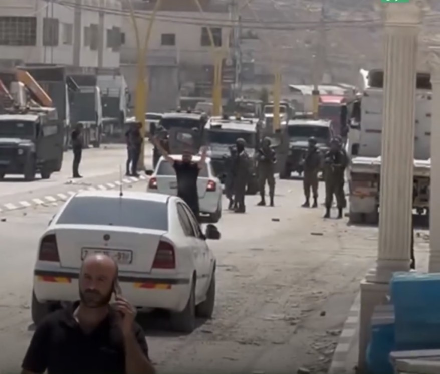 هل هذه المرة الأولى منذ 15 عامًا التي يرسل فيها الاحتلال 23 كتيبة من القيادة الوسطى بحثًا عن منفذي العمـ ـلية في الخليل؟