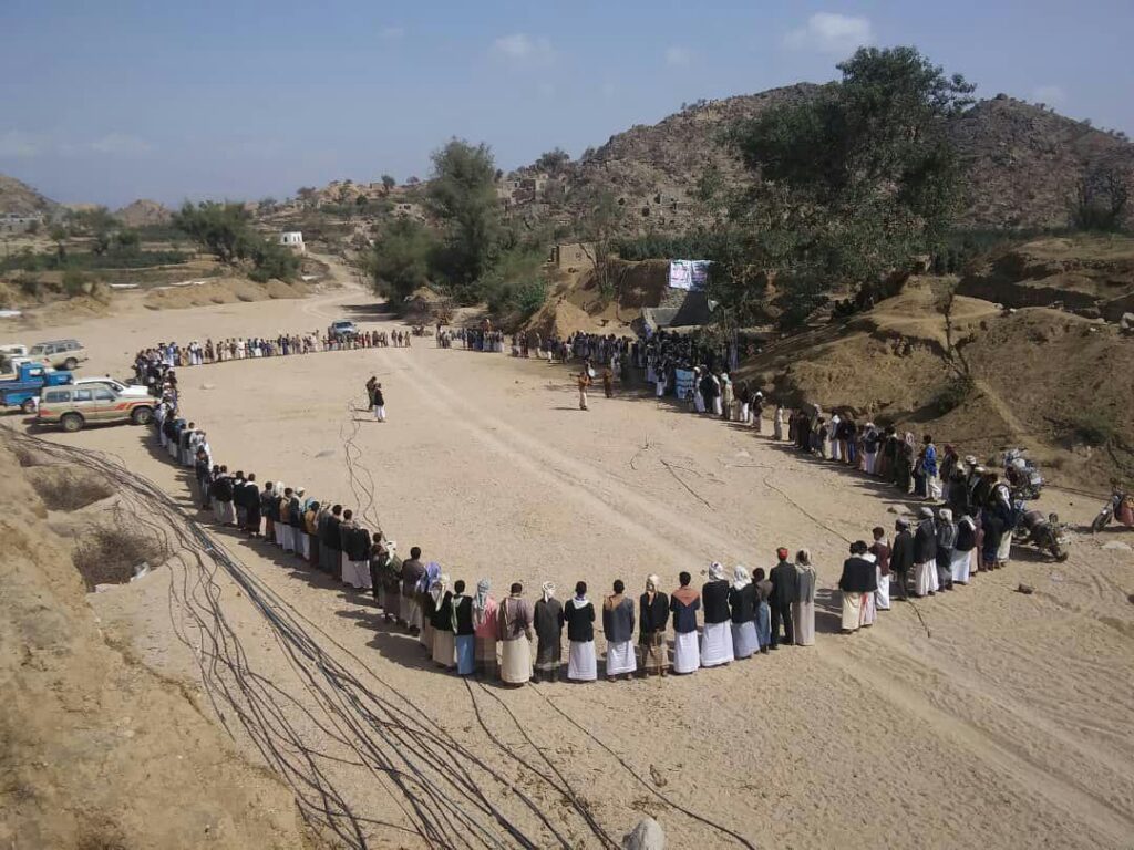 الصورة لتجمع قبلي في حجة منذ عام 2019 وليست حديثة